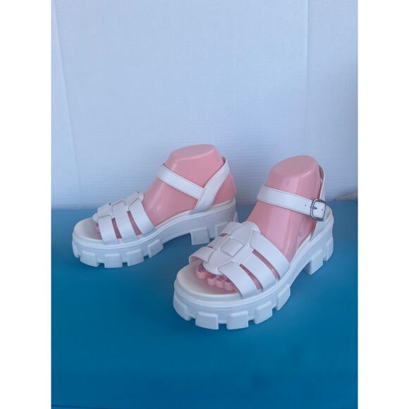 Wild Fable Shoes - Wild Fable Avril Fisherman White Platform Strappy Lug Sole Buckle Sandals Sz 8